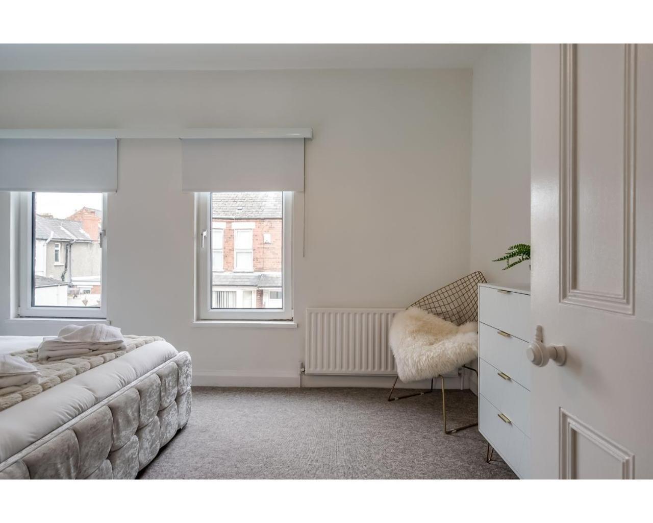 Central Belfast Apartments Chic Luxe R&R Quarto foto